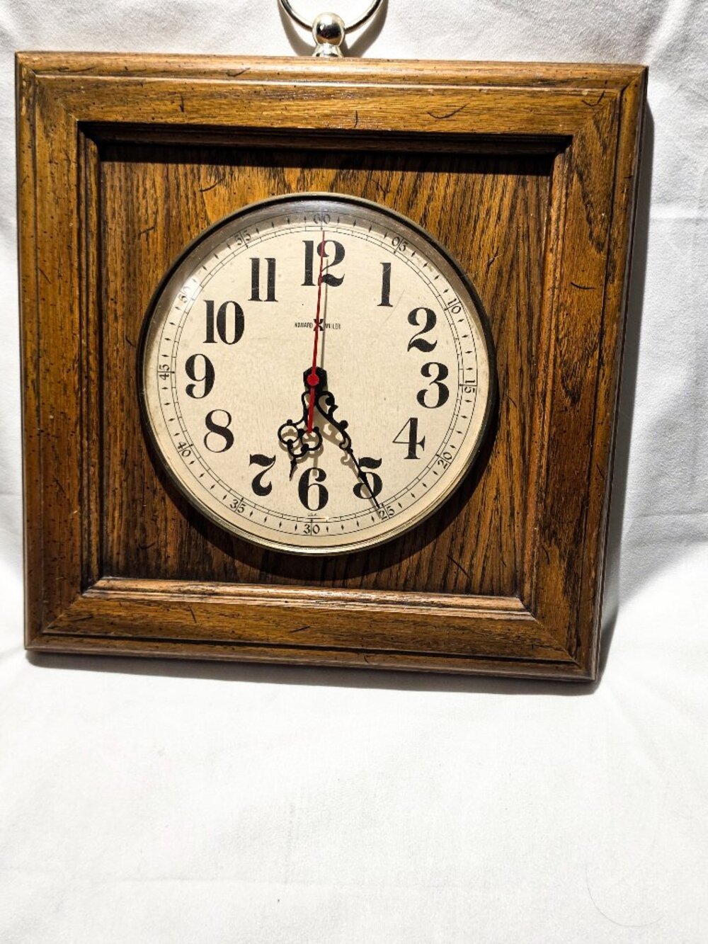 Howard Miller Clock CO Wooden Wall Clock Vintage Authentic